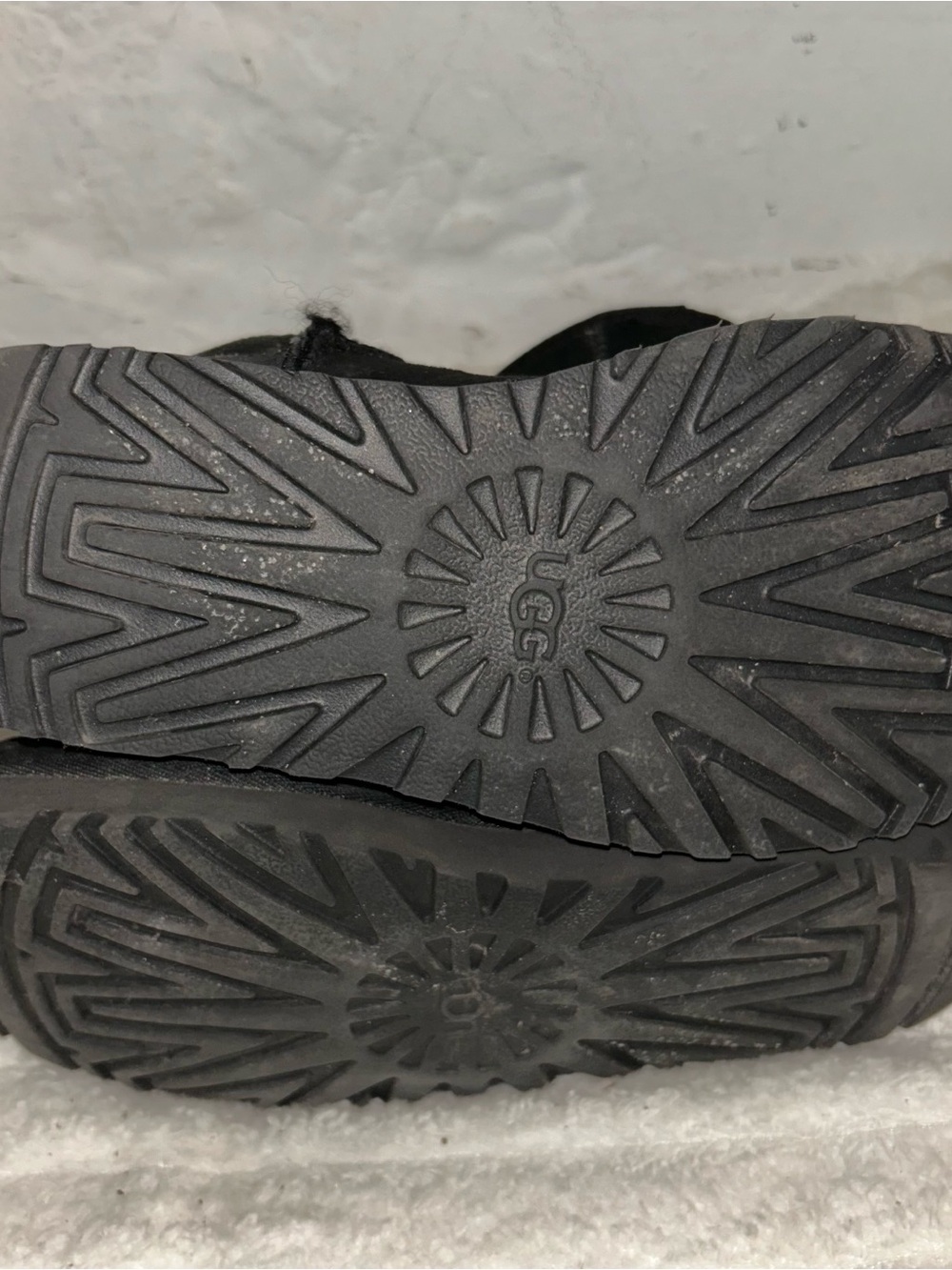 UGG Classic Black Suede mid calf Shearling Boots - Picture 6 of 6